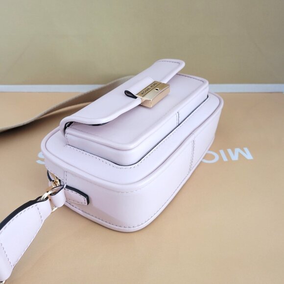 Michael Kors Bradshaw XS Pocket Camera Crossbody Powder Blush Leather Handbag - Picture 6 of 7